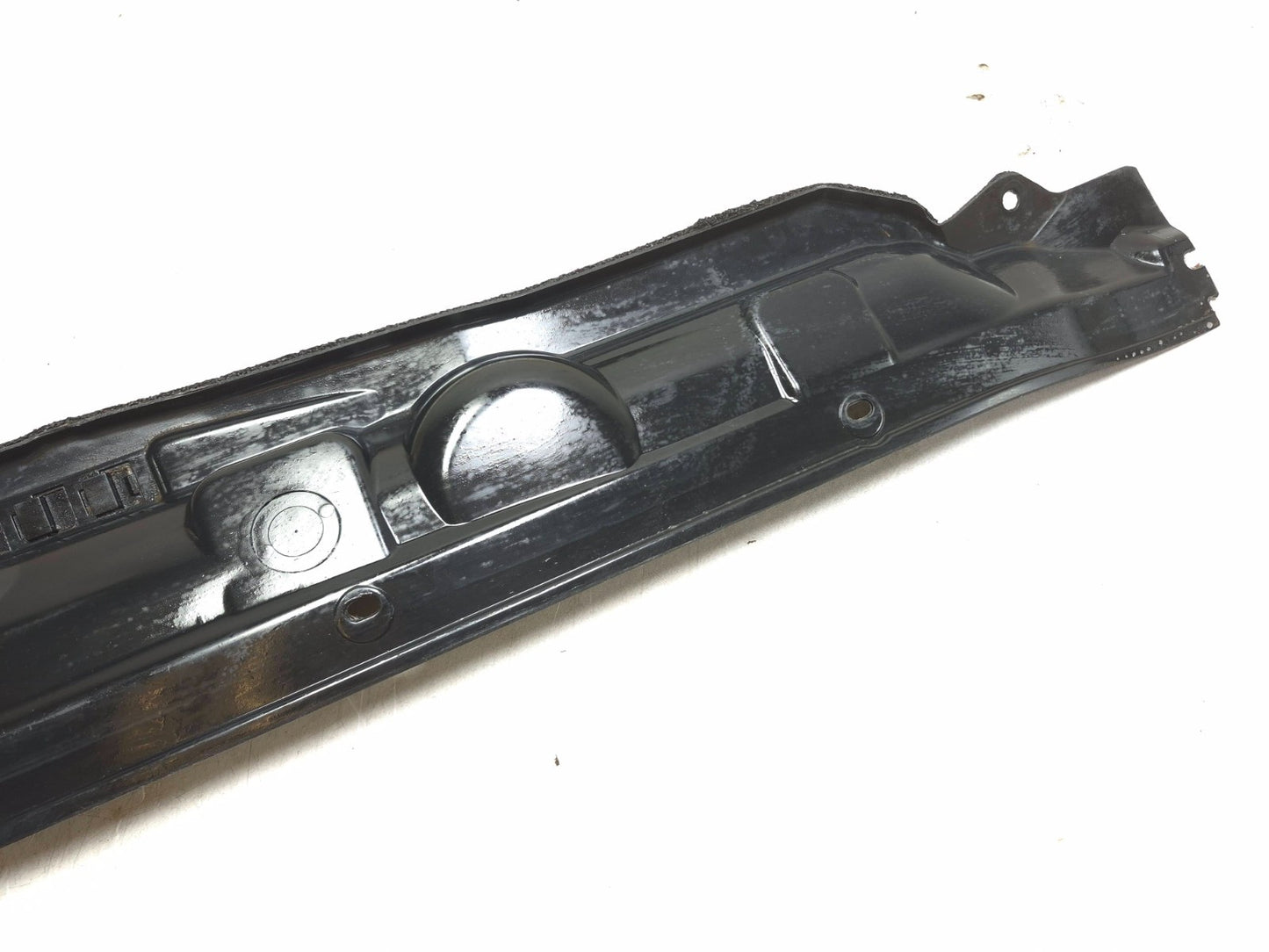 2017 Ford Focus Front Cowl Windshield Rain Spill Cover Trim Panel OEM
