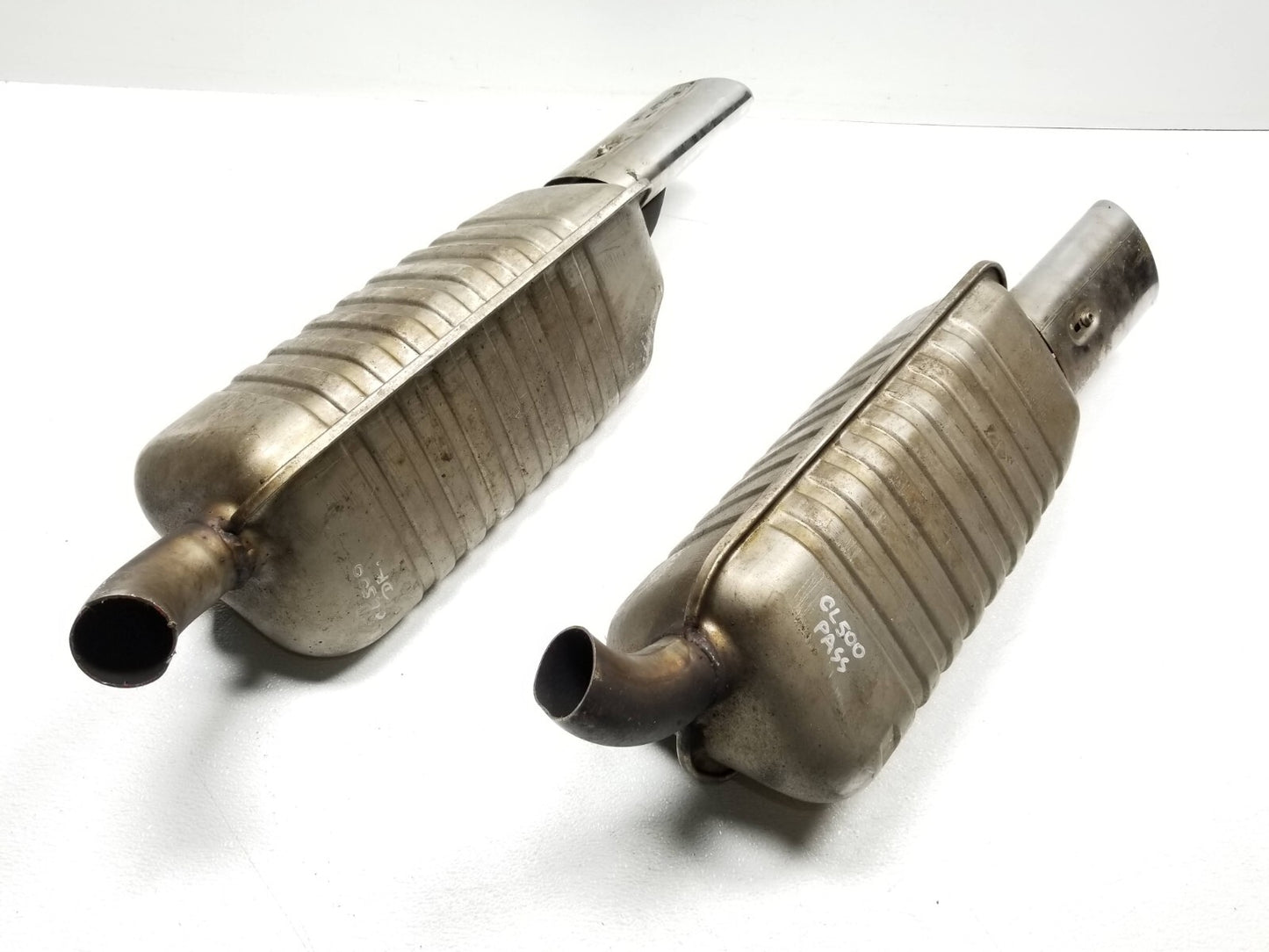 2004 Mercedes CL500 Rear Exhaust Muffler Left & Right OEM