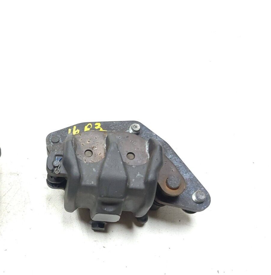 2015 - 2018 Yamaha Yzf-r3 Yzfr3 Front Brake Caliper OEM