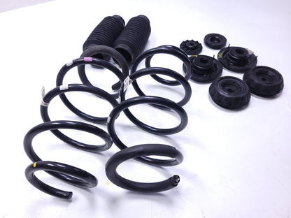 2020 Hyundai Venue Front Coil Spring 2pcs W/ Insulator & Strut Mount OEM