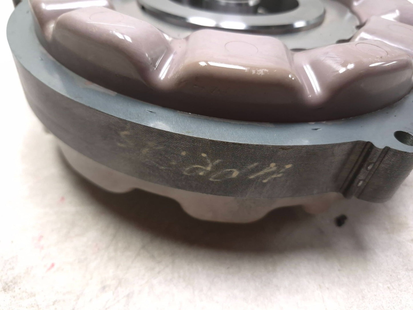 2011 Toyota Prius Transmission Generator G2100-47060 OEM