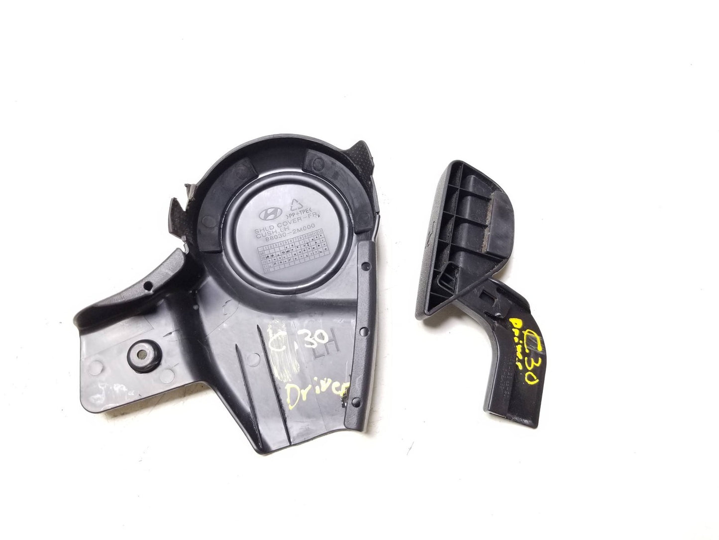 2010 - 2016 Hyundai Genesis Seat Side Trim & knob Front Driver Side Left OEM
