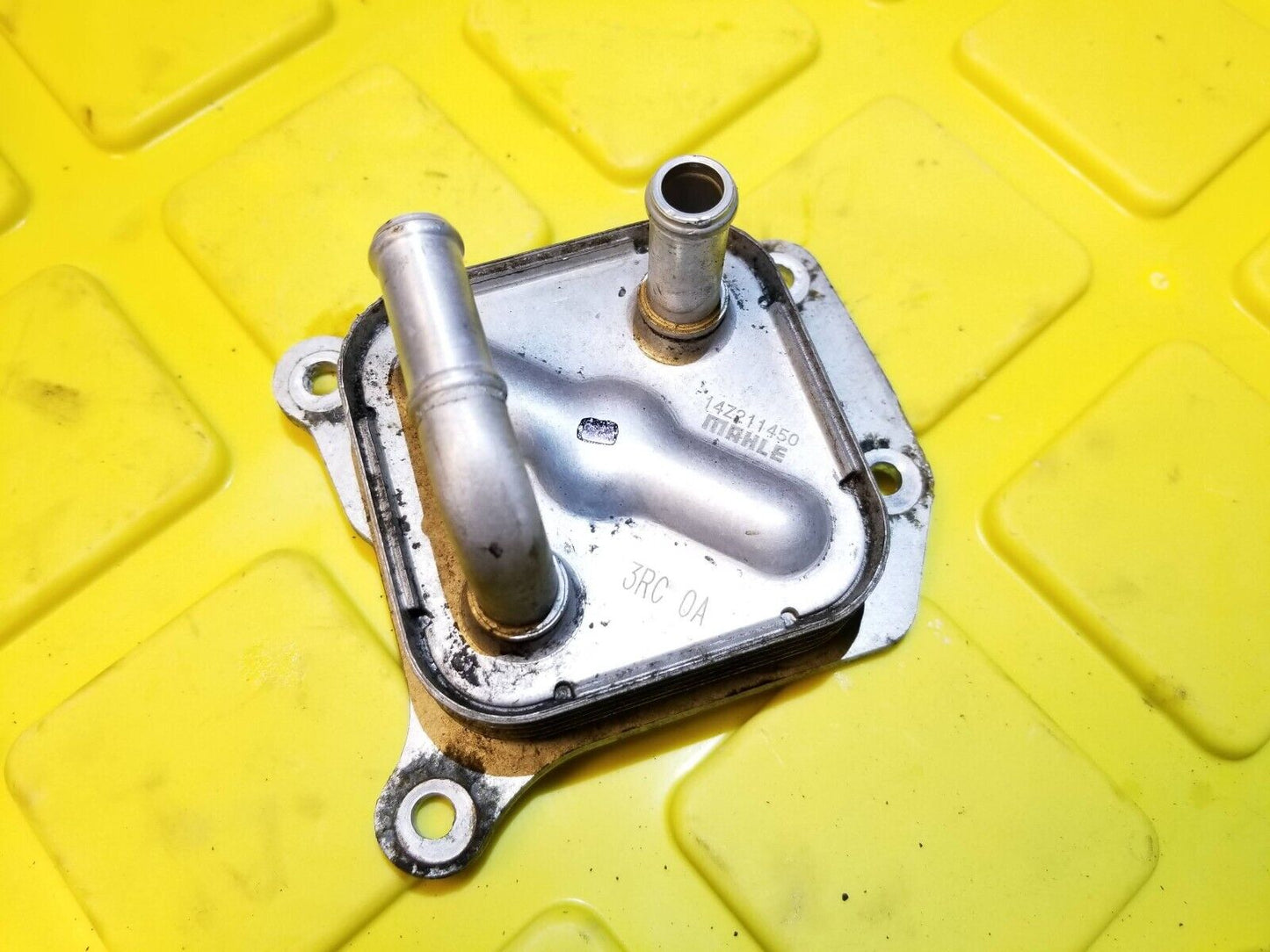 13 - 16 Nissan Sentra Engine Oil Cooler 1.8l OEM