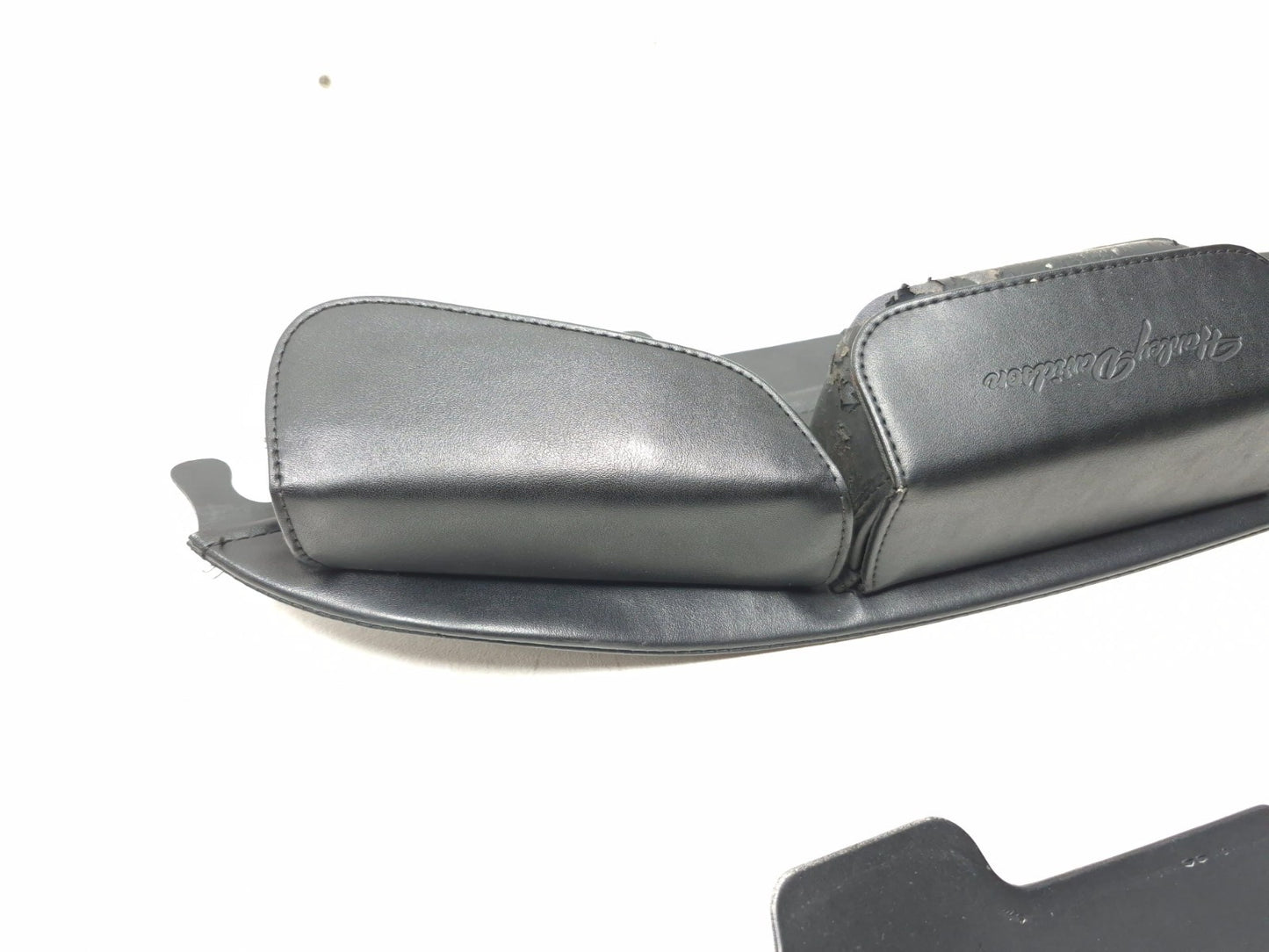 2004 Harley Davidson Touring Electra Glide Windshield & Storage Bag Pair OEM