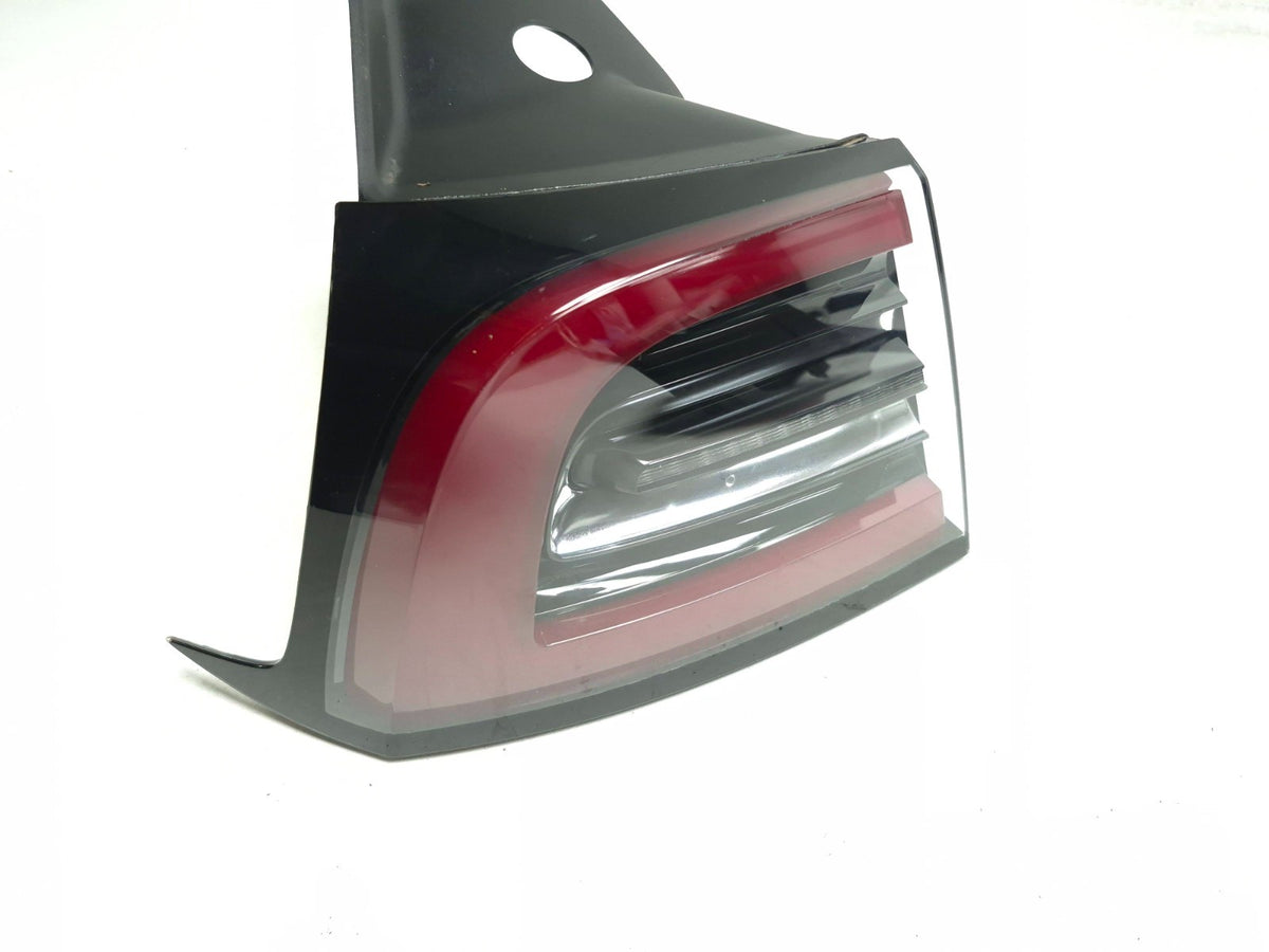 2020 Tesla Model 3 Rear Outer Led Tail Light Left & Right OEM