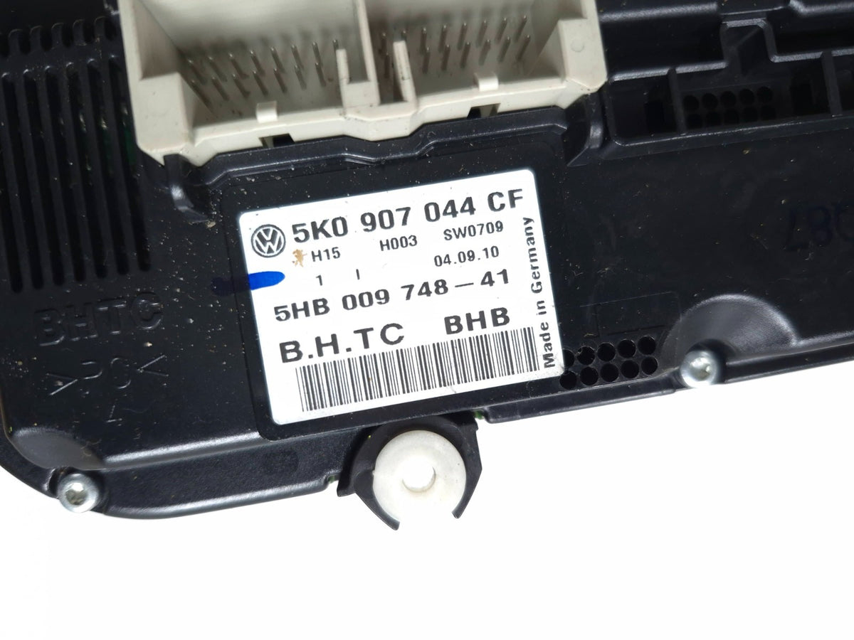 2011 Volkswagen Tiguan A/c Heater Control Panel OEM