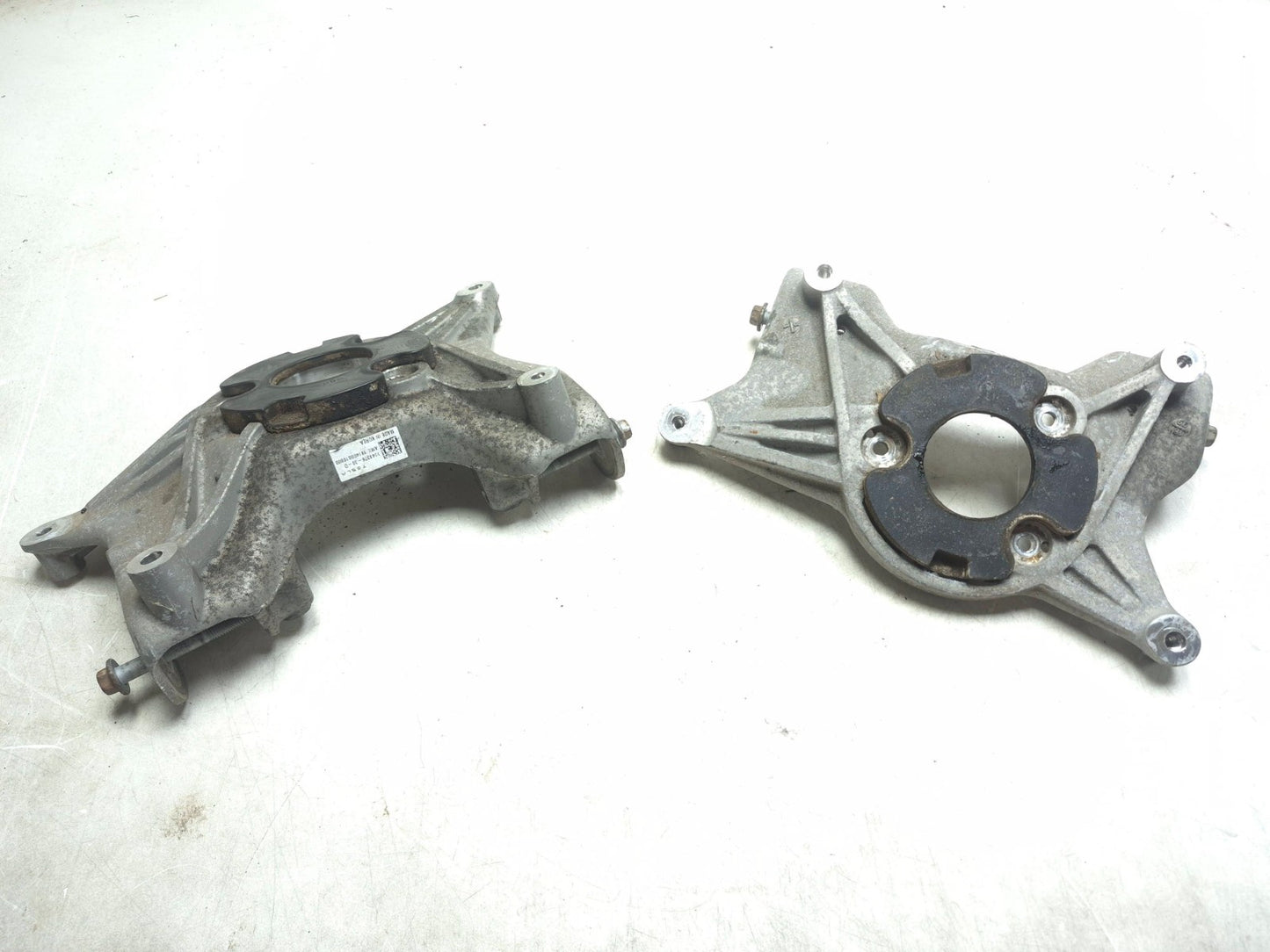 2019 Tesla Model 3 Front Upper Strut Mount Right & Left Pair OEM