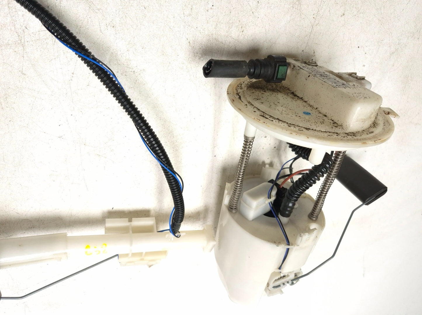 2015 Nissan Juke Fuel Pump Assembly OEM ☑️