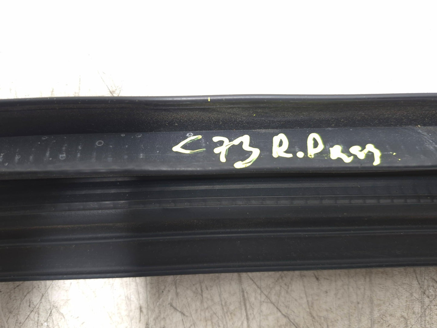 2019 Tesla Model 3 Door Weatherstrip Rear Passenger Side Right OEM