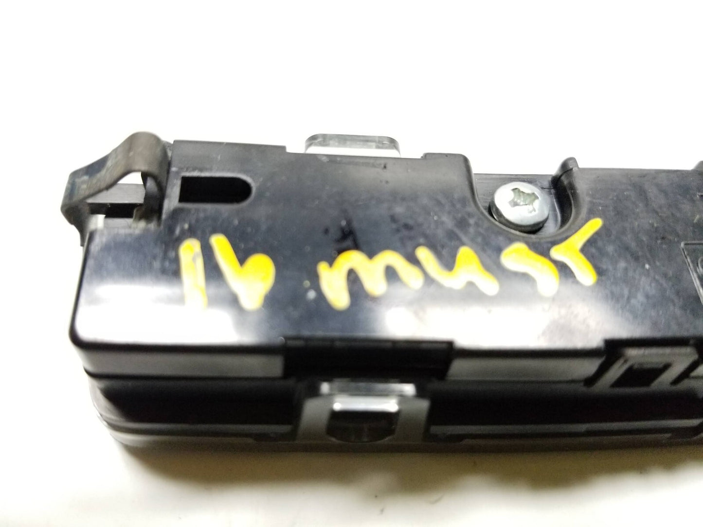 2016 Ford Mustang Vehicle Emergency Message Module OEM