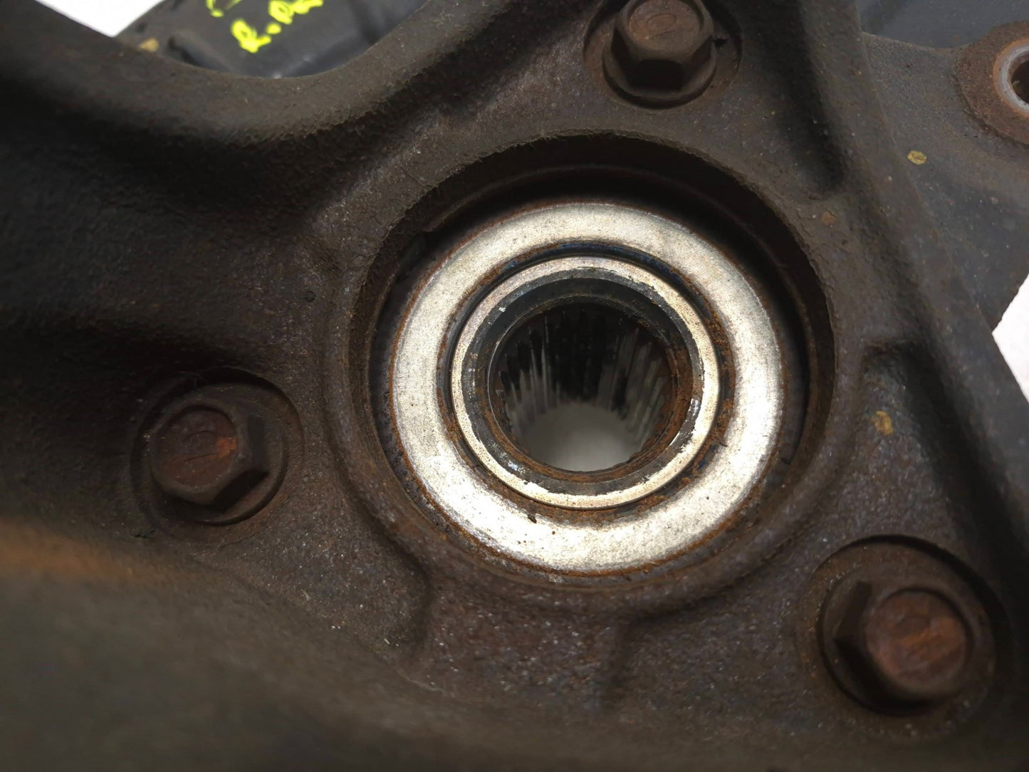 2019 Hyundai Kona Rear Spindle Knuckle W/ Wheel Hub Right Passenger Side OEM