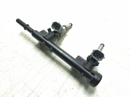 2019 Kawasaki Z400 Er400d Fuel Injector W/ Rail Assy OEM