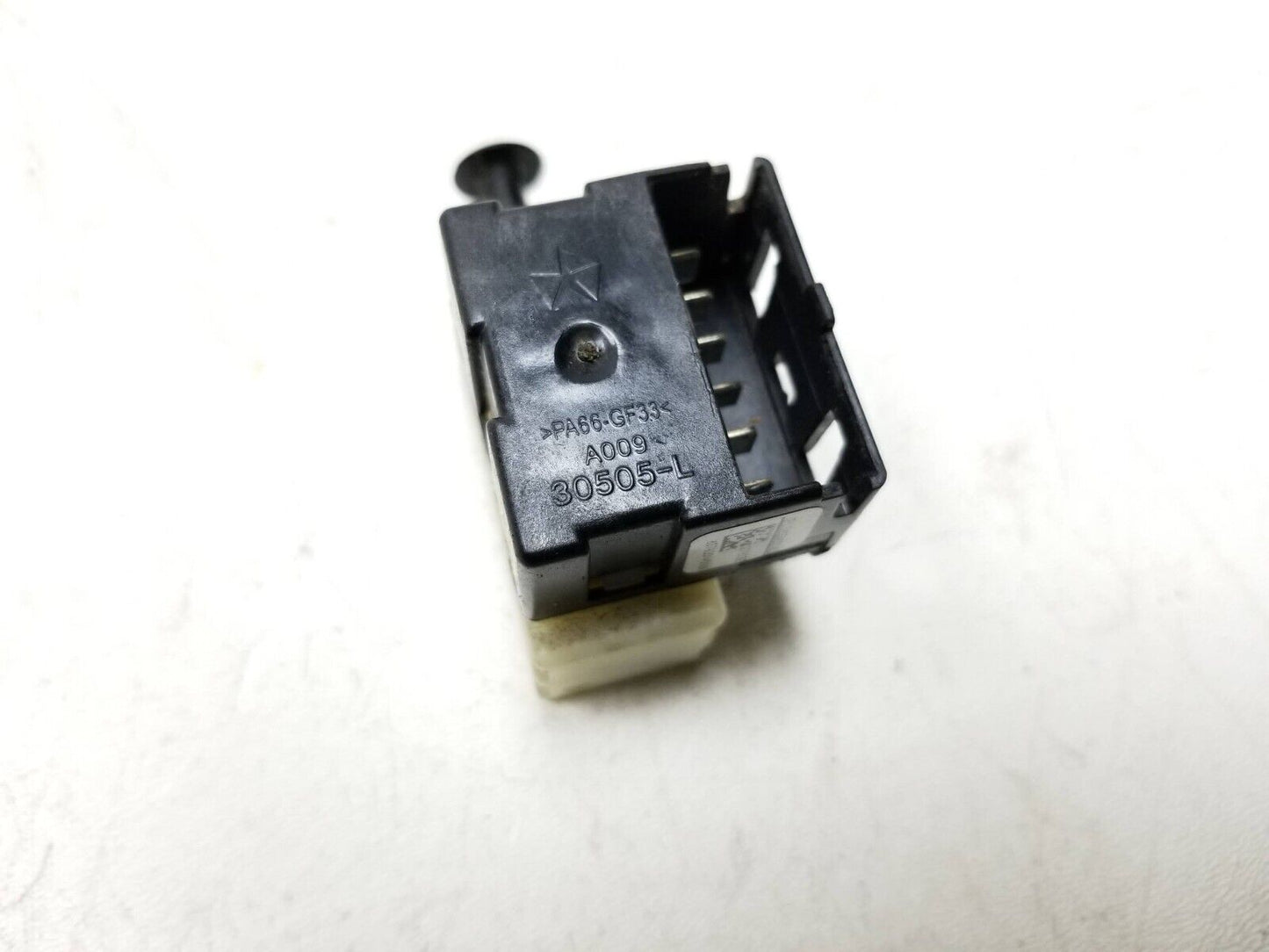 2011 - 2014 Chrysler 200 Pedal Light Stop Lamp Switch OEM