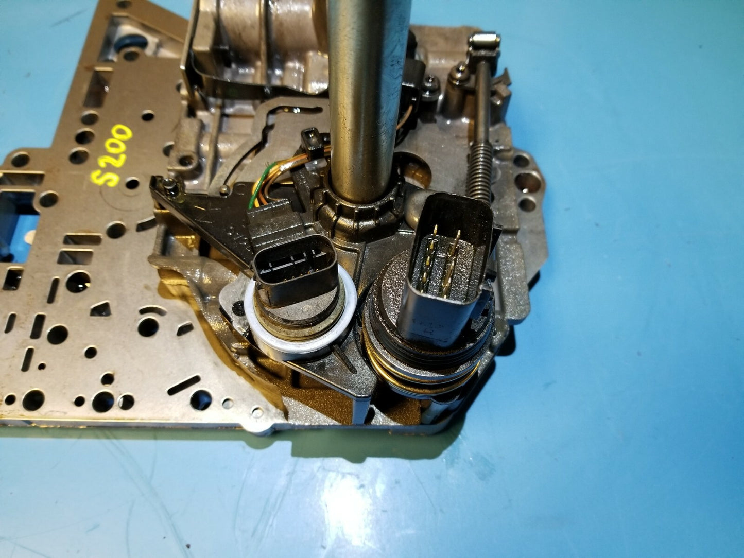 2011 Chrysler 200 S Valve Body 3.6l Auto OEM 5078425aa