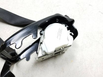 10-16 Mercedes W212 E350 Rear Center Seat Belt Retractor OEM