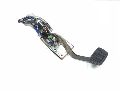 2017 Toyota Highlander Brake Pedal W/ Bracket OEM