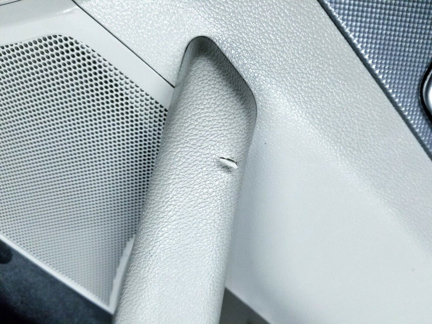 15 16 17 Hyundai Sonata Front Right Passenger Door Trim Panel OEM