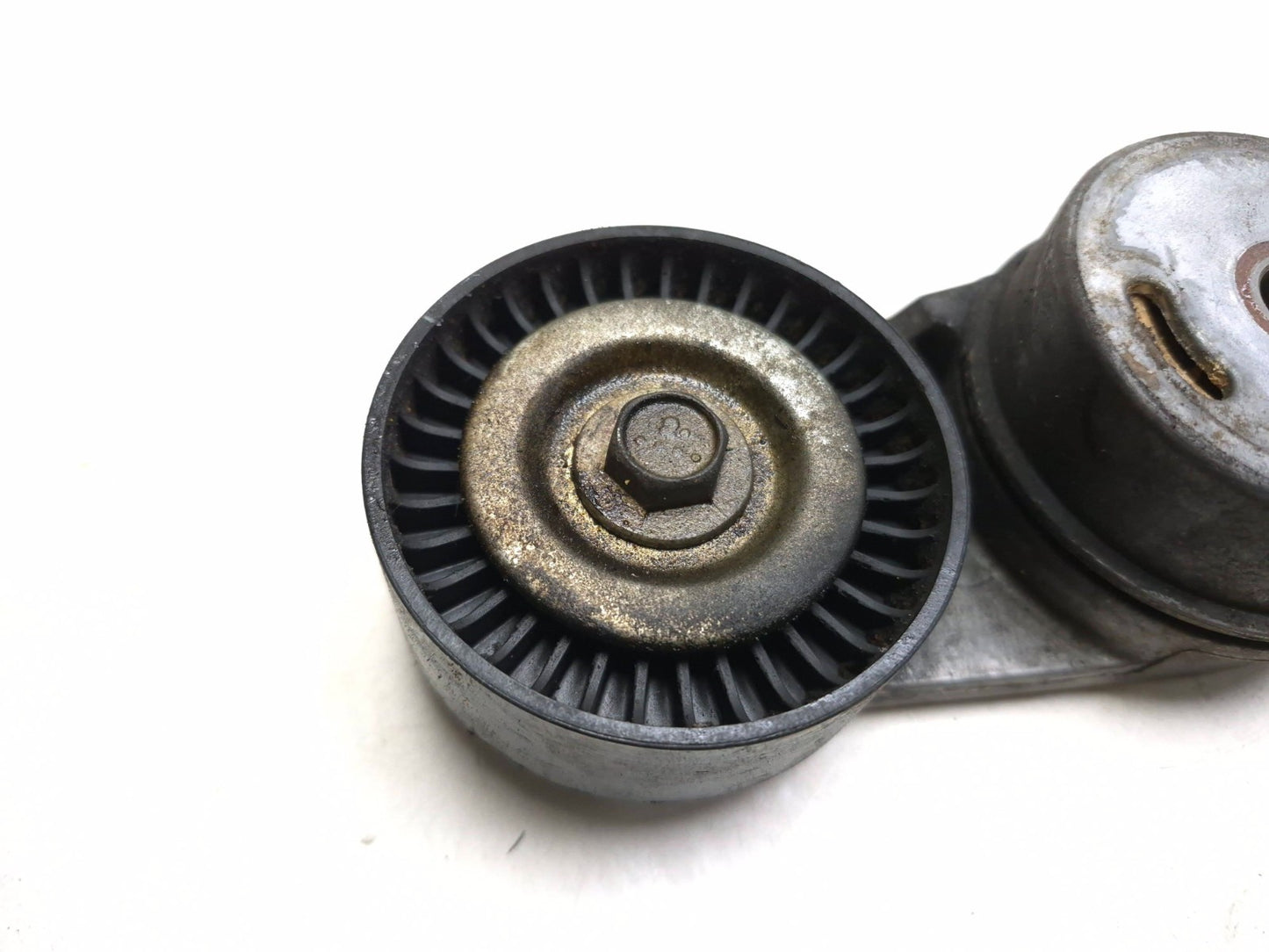 2020 Dodge Challenger 5.7l Belt Tensioner & Bracket Pair OEM