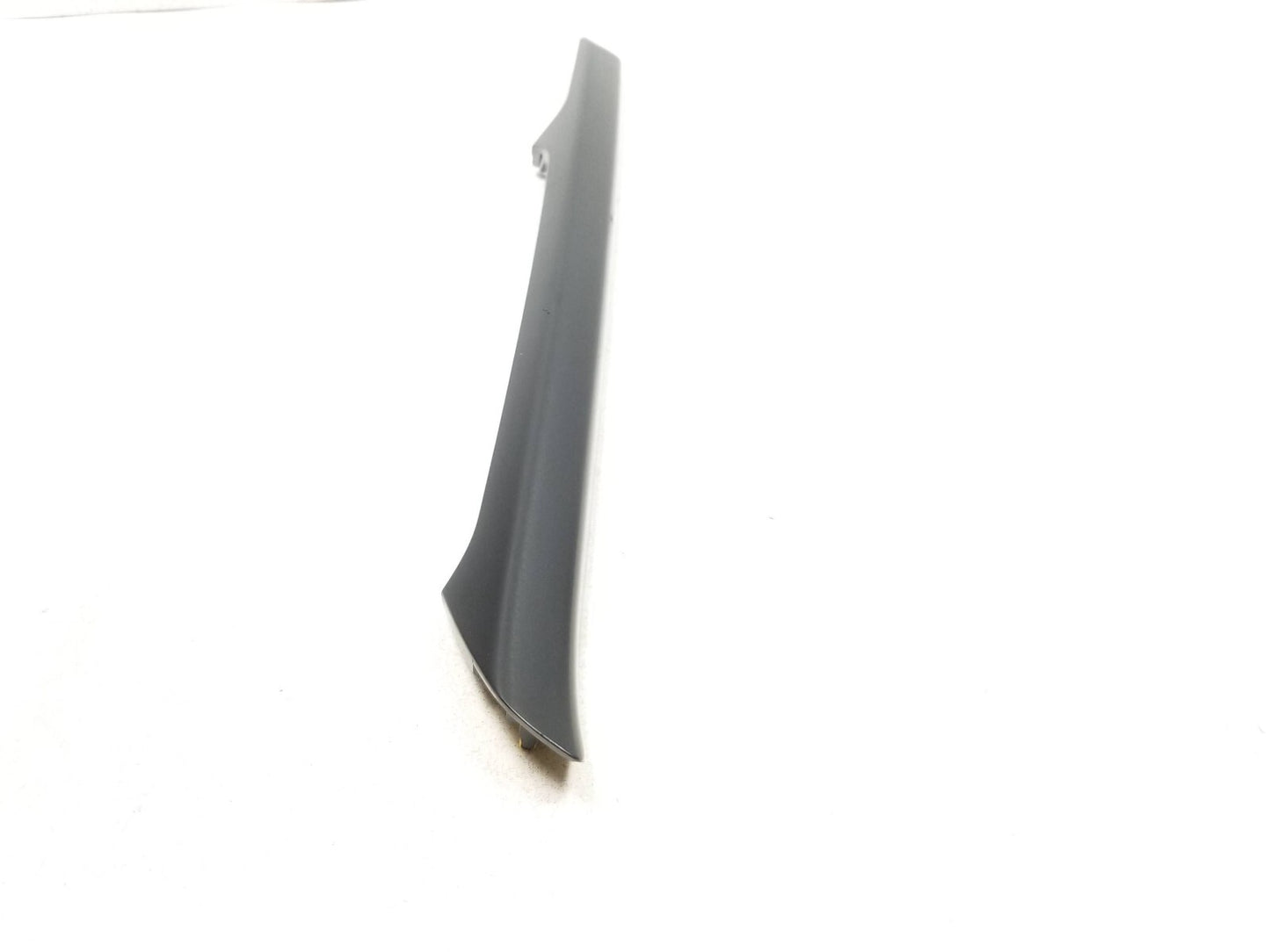 2022 Chevrolet Trailblazer Dash Applique Molding Trim Passenger Right OEM