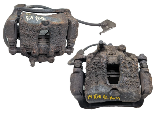 2014 Kia Rio Front Brake Caliper Left & Right OEM