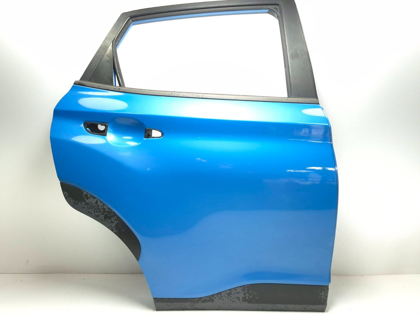 2019 Hyundai Kona Rear Door Shell Passenger Side Right OEM