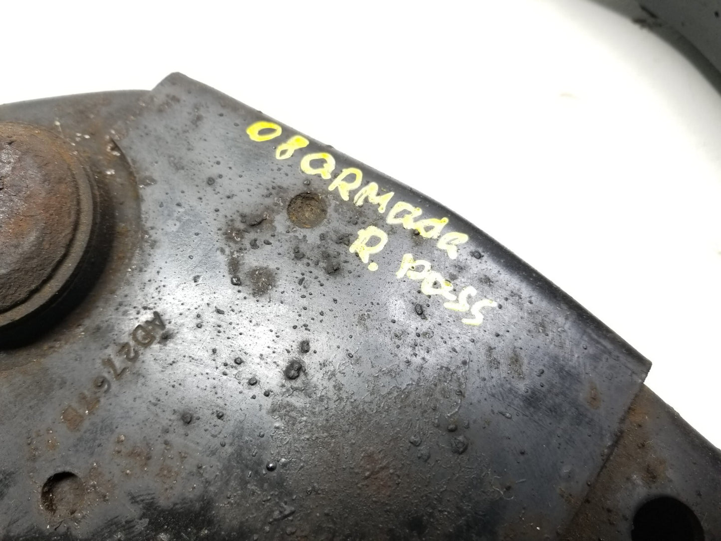 2006-2008 Nissan Armada Rear Control Arm Passenger Side Right 2pcs OEM