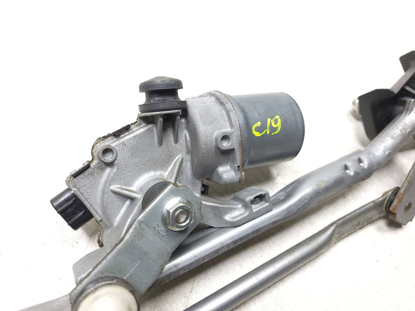 13 - 16 Scion Fr-s Frs Windshield Wiper Motor W/ Linkage 86511ca030 OEM