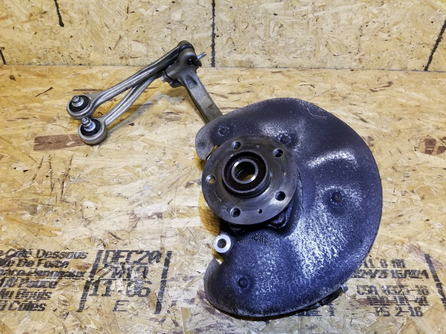 2013 Audi A4 Front Spindle Knuckle Wheel Hub Right Passenger Side OEM