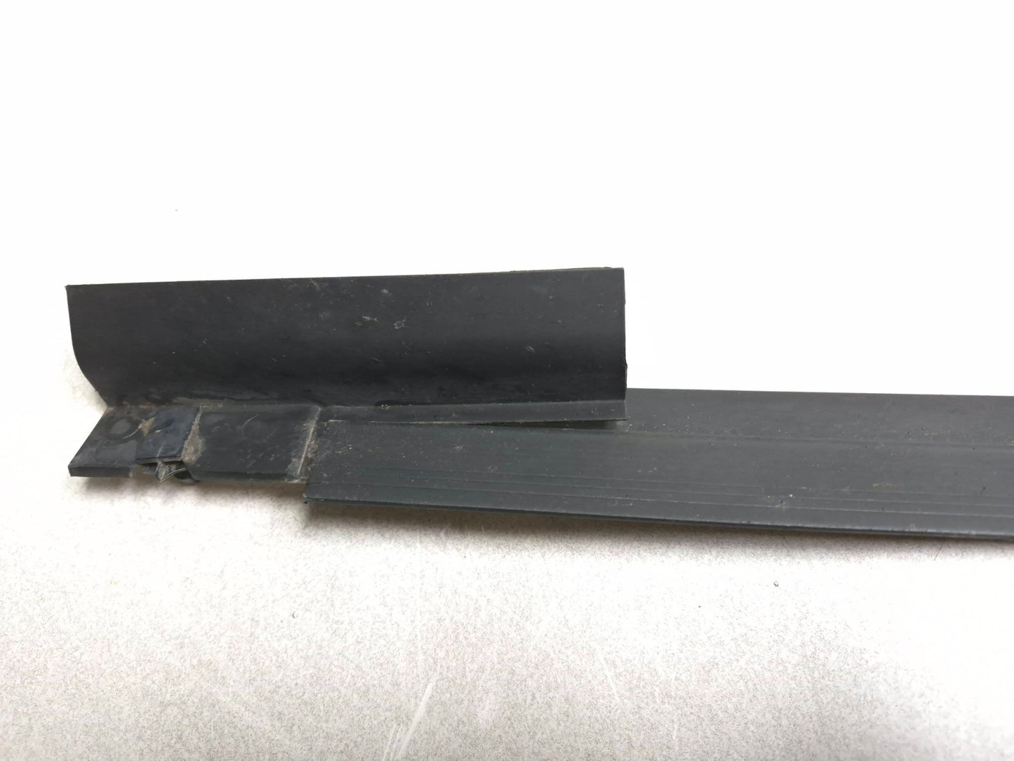 2017 GMC Terrain Sle-1 2.4l Roof Trim Strip Right & Left Pair OEM