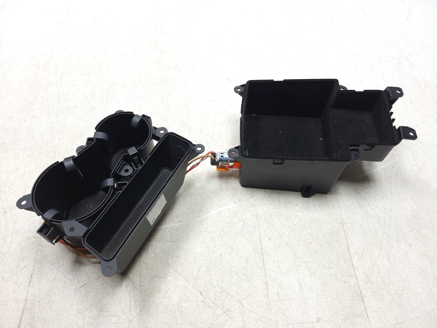 2009 Audi A4 S4 Center Console Trim Cover Cup Holder & Storage Bin Tray OEM
