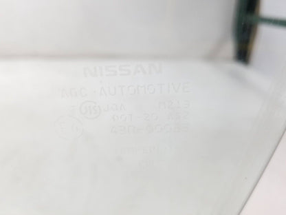 2011-2017 Nissan Juke Door Window Glass Front Driver Side Left OEM