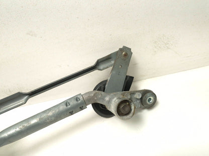 2012 Hyundai Sonata Windshield Wiper Motor W/ Linkage OEM