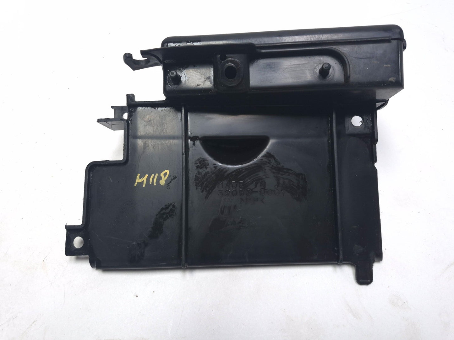 2004 Kawasaki Vulcan 2000 Tool Box & Headlamp Rear Cover Pair OEM