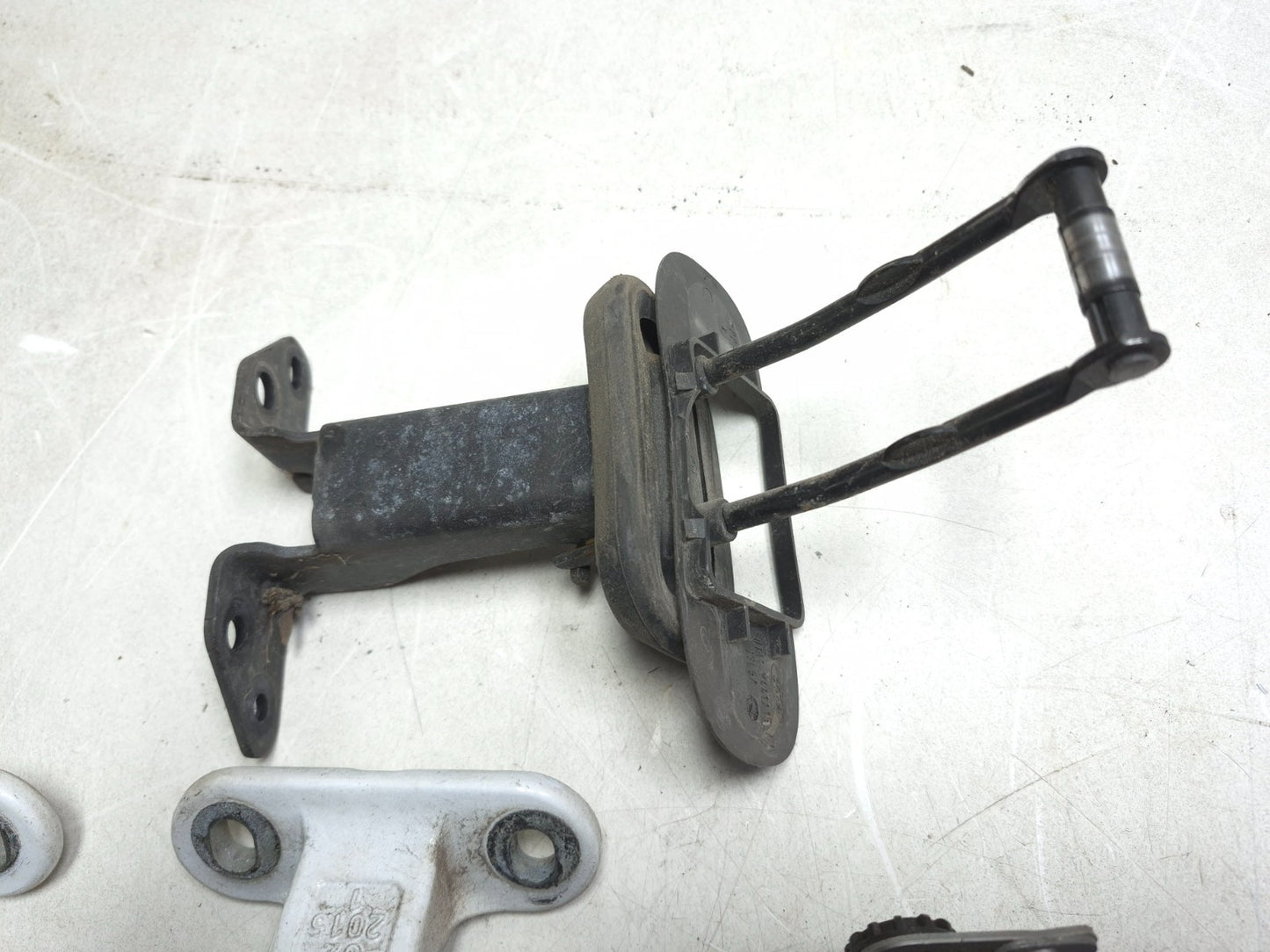 2016 Ford Transit Connect Rear Sliding Door Hinge & Latch Driver Side Left OEM