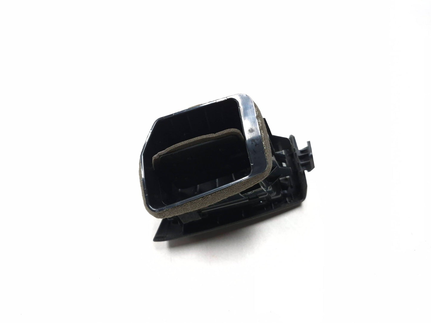 2017 Nissan Rogue Dashboard AC Heater Air Vent Grille Passenger Side Right OEM