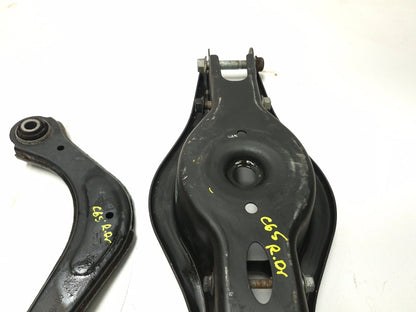 2019 Hyundai Kona Rear Control Arm Driver Side Left 4 Pcs OEM