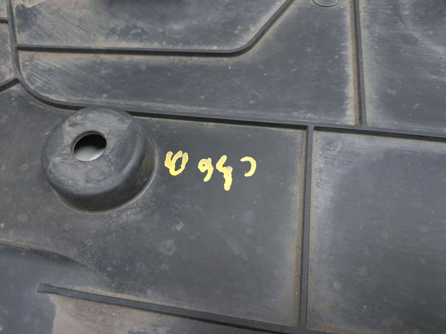 2014 Fiat 500l Lower Engine Under Cover Guard Splash OEM