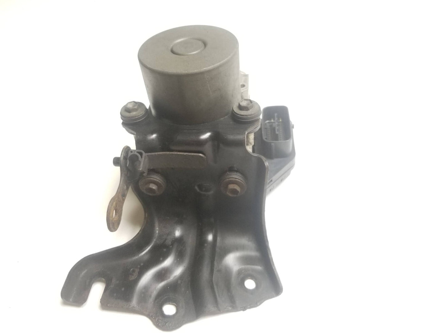 2011 Scion Tc ABS Anti Lock Brake Pump OEM
