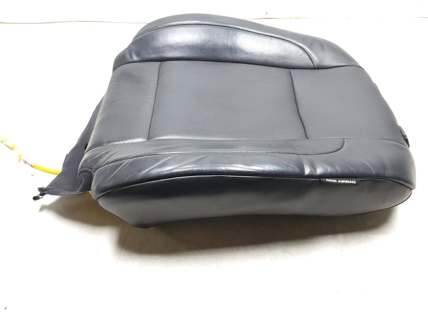 2009 - 2012 Hyundai Genesis Front Upper Seat Cushion Driver Side Left OEM