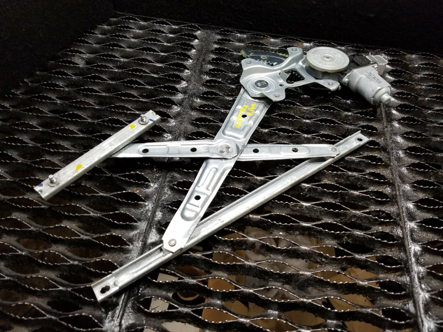 16 17 18 Nissan Sentra Rear Right Passenger Side Window Motor Regulator OEM 40k