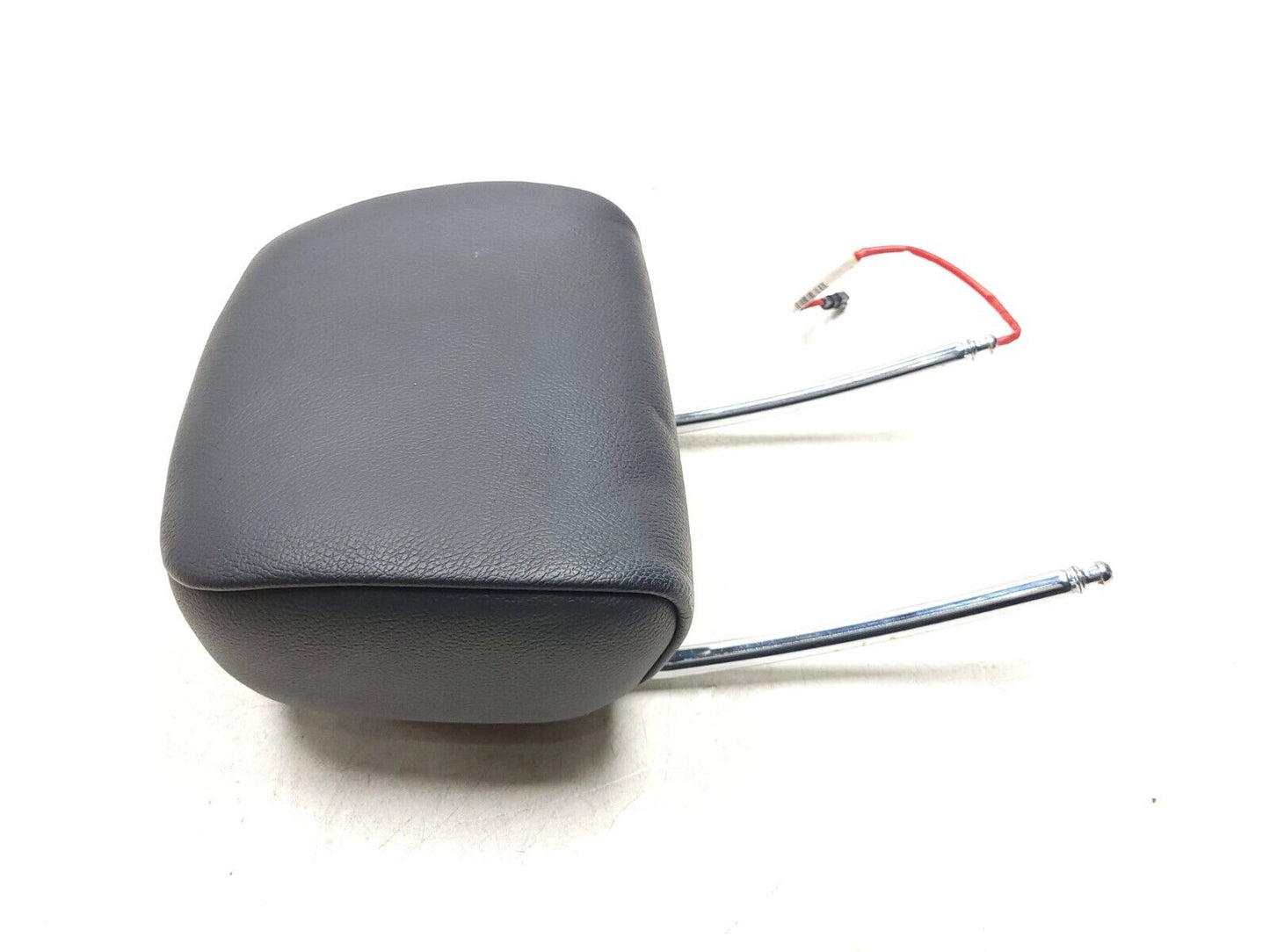 07-13 Bmw X5 E70 Front Passenger Seat Headrest OEM