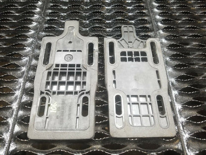 2002 Mercedes Benz CL500 Rear Bumper Bracket Mount Wedge Spacer Mounts OEM #106