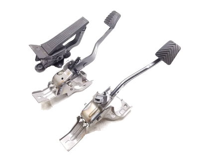 2014 - 2019 Kia Soul Pedal Set OEM