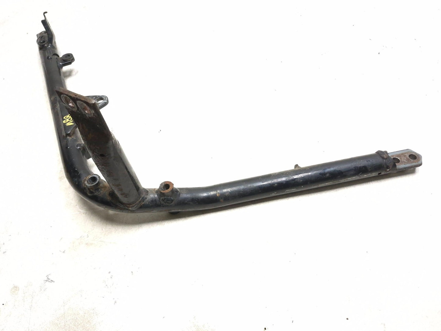 2005 Suzuki Boulevard С50 Engine Support Cradle Bar Rail OEM
