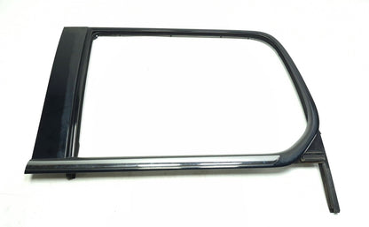 2013 Cadillac Escalade Esv Rear Door Window Molding Left Driver Side OEM