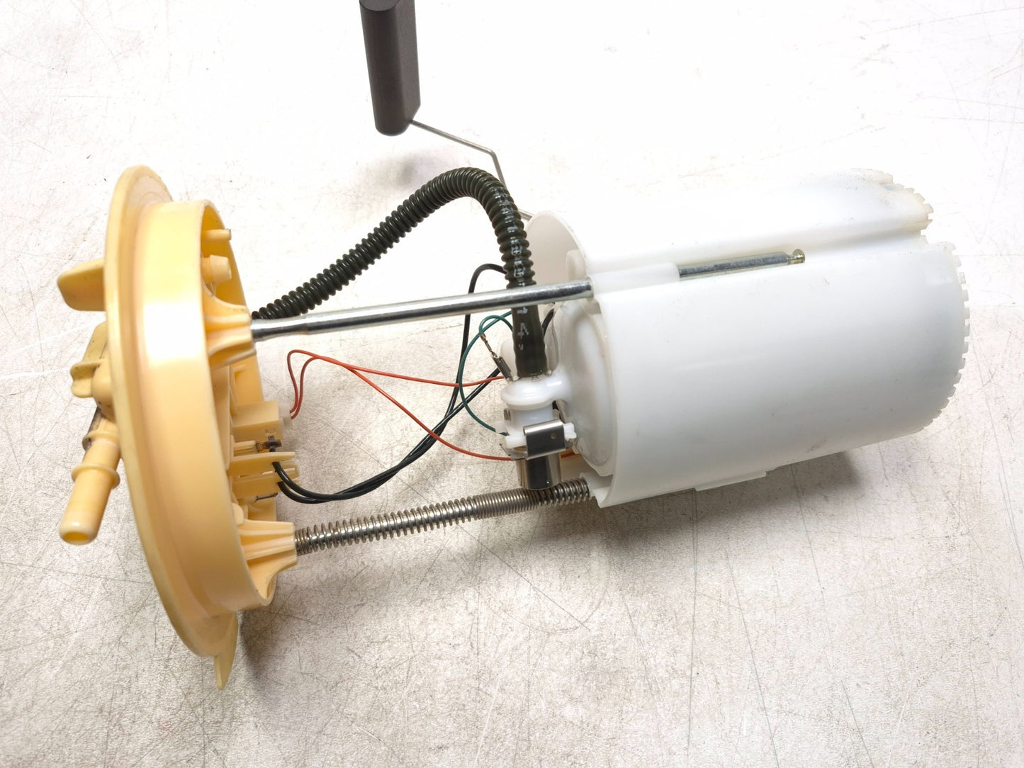 2019 Ford Ecosport Fuel Pump Assembly OEM ☑️