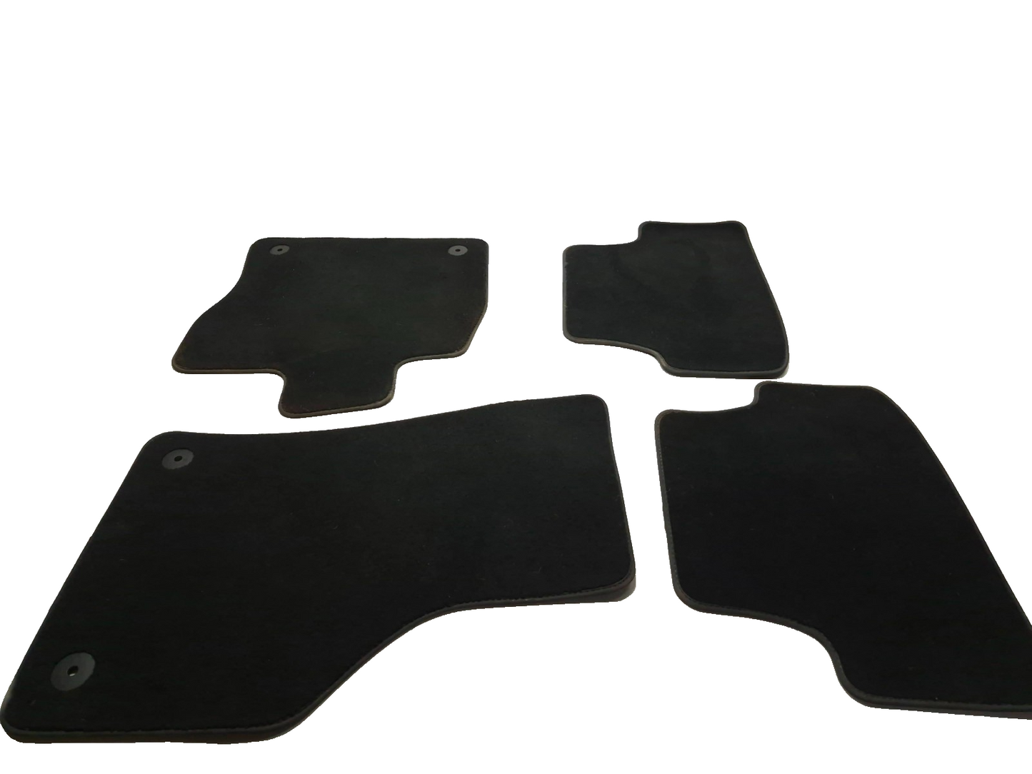 2015 Volkswagen Golf Floor Mat Carper 4pcs OEM