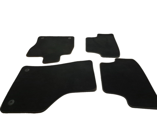 2015 Volkswagen Golf Floor Mat Carper 4pcs OEM