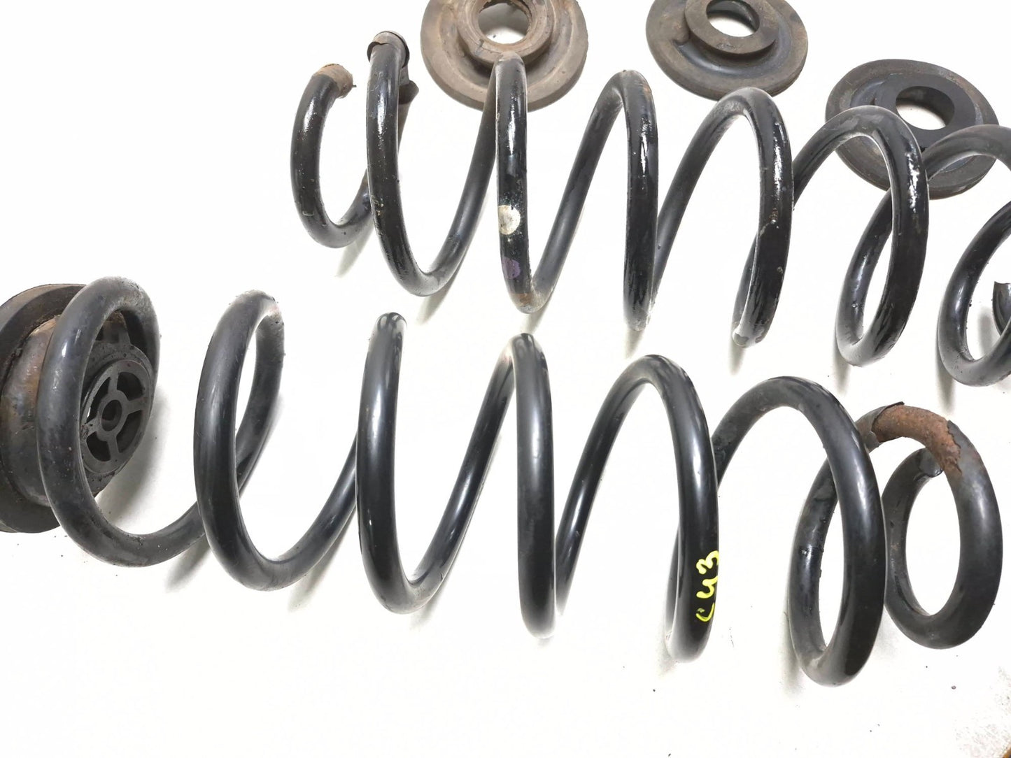 2011 Volkswagen Tiguan 2.0l Rear Coil Spring Left & Right Pair OEM