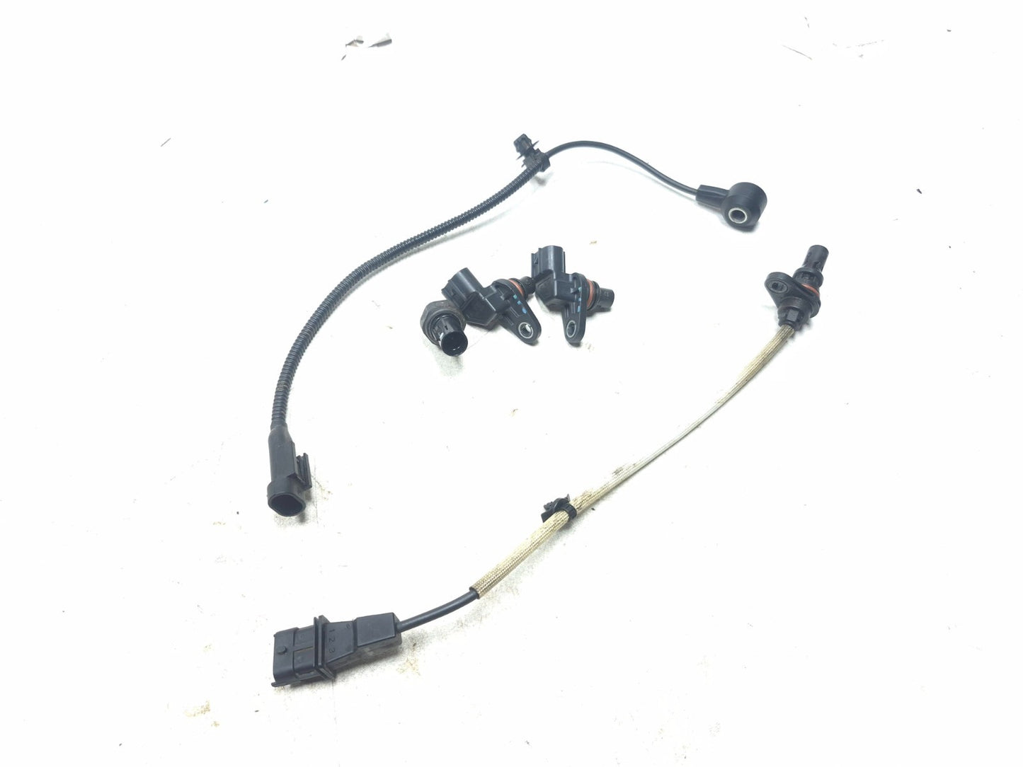 2018 Hyundai Sonata 2.4l Camshaft & Knock & Crankshaft Engine Sensor Set OEM
